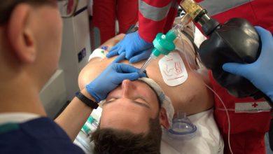 be-a-lifesaver-in-saskatoon:-your-guide-to-first-aid-and-cpr-training